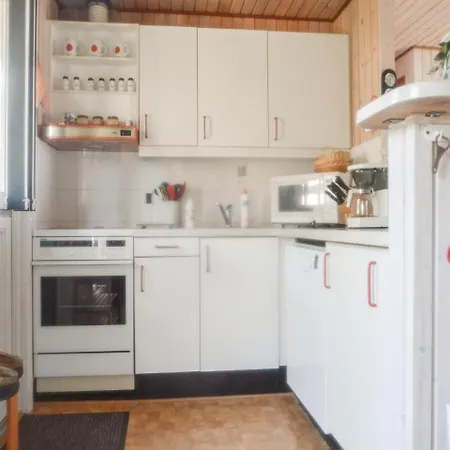 Three Bedroom Holiday In Logstor